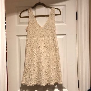 Jennifer Lopez lace dress